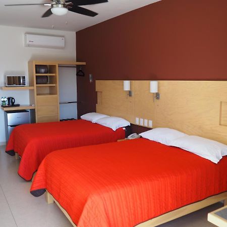 Cadereyta Jiménez Nova Hotel מראה חיצוני תמונה