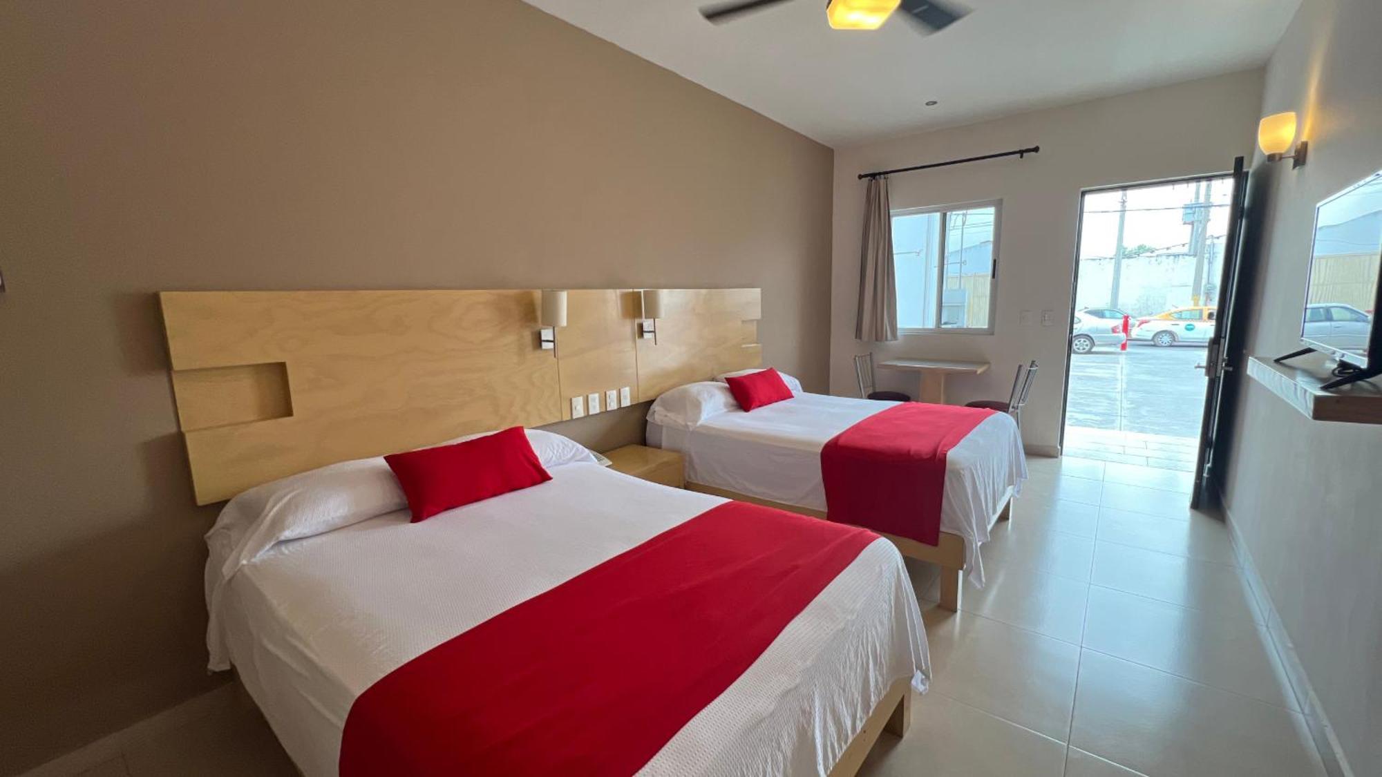 Cadereyta Jiménez Nova Hotel מראה חיצוני תמונה