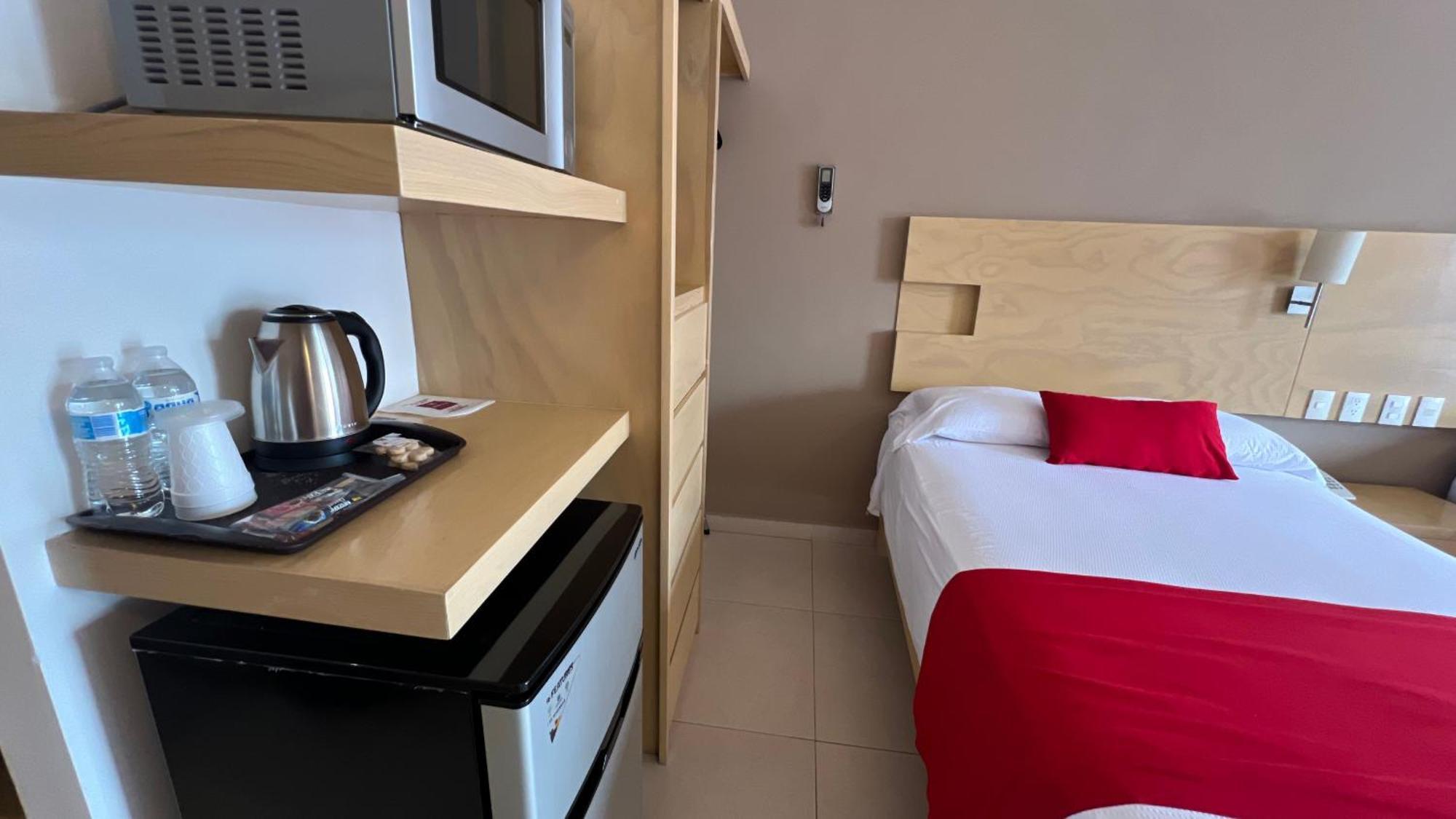 Cadereyta Jiménez Nova Hotel מראה חיצוני תמונה
