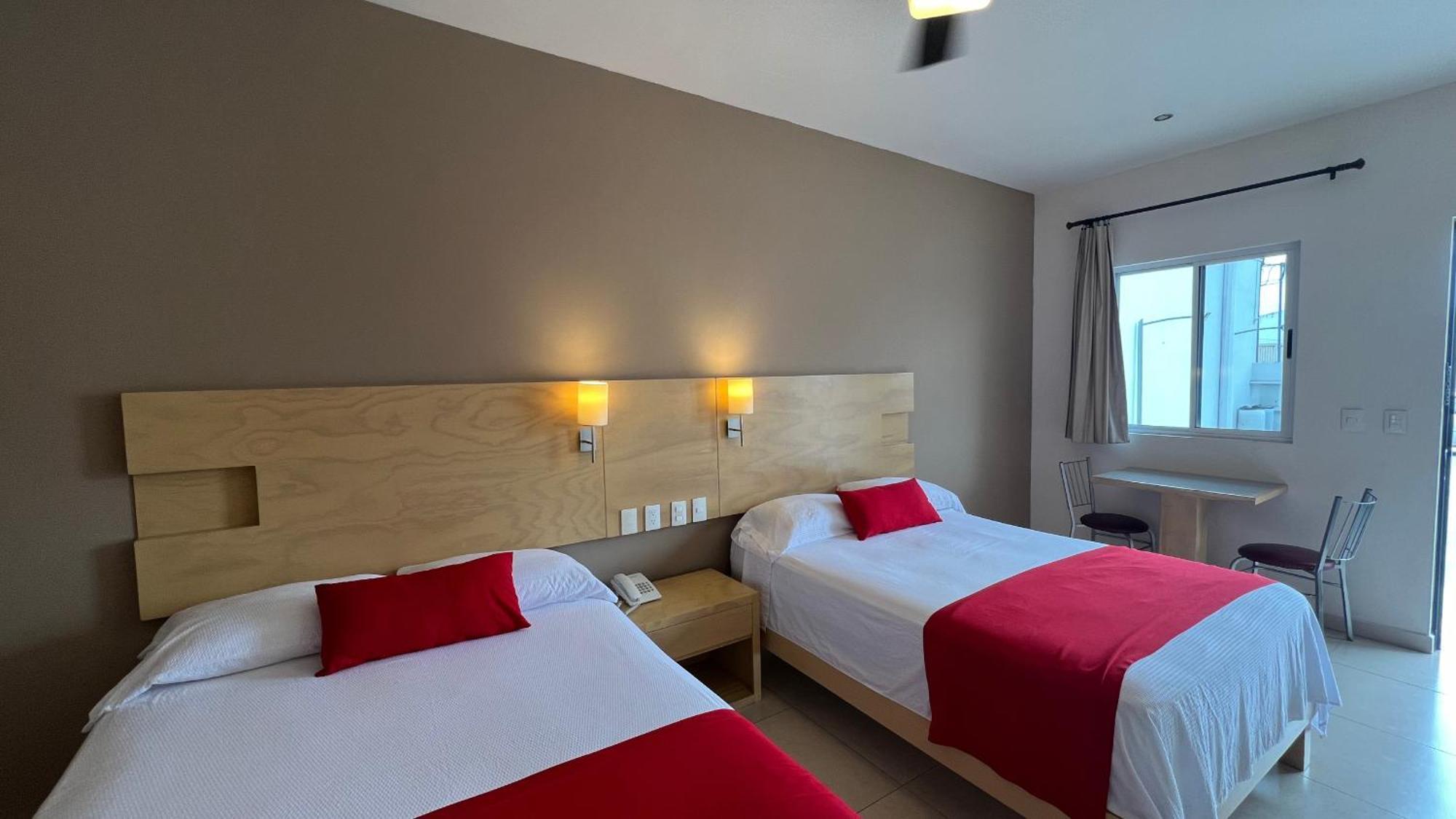 Cadereyta Jiménez Nova Hotel מראה חיצוני תמונה