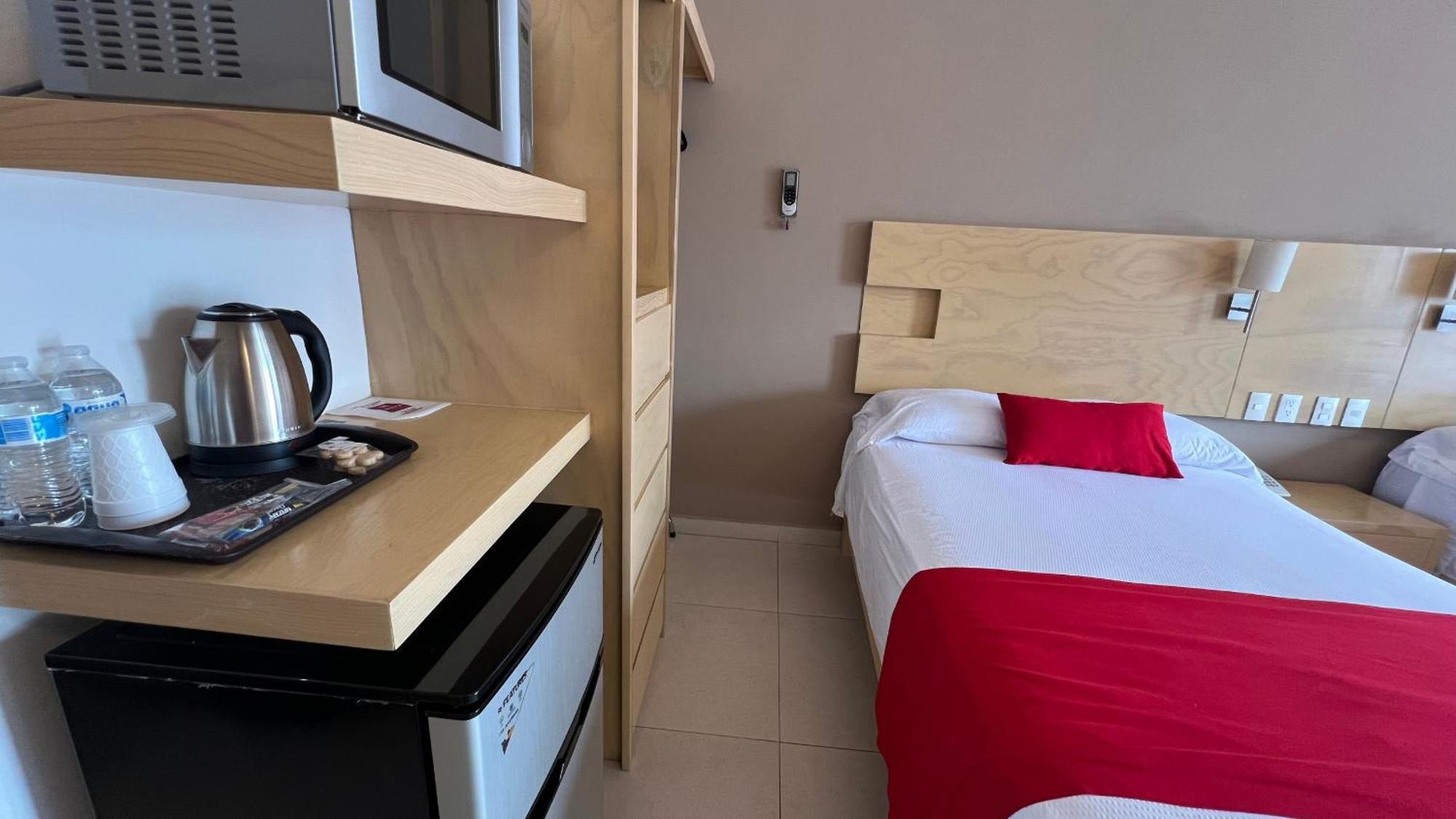 Cadereyta Jiménez Nova Hotel מראה חיצוני תמונה