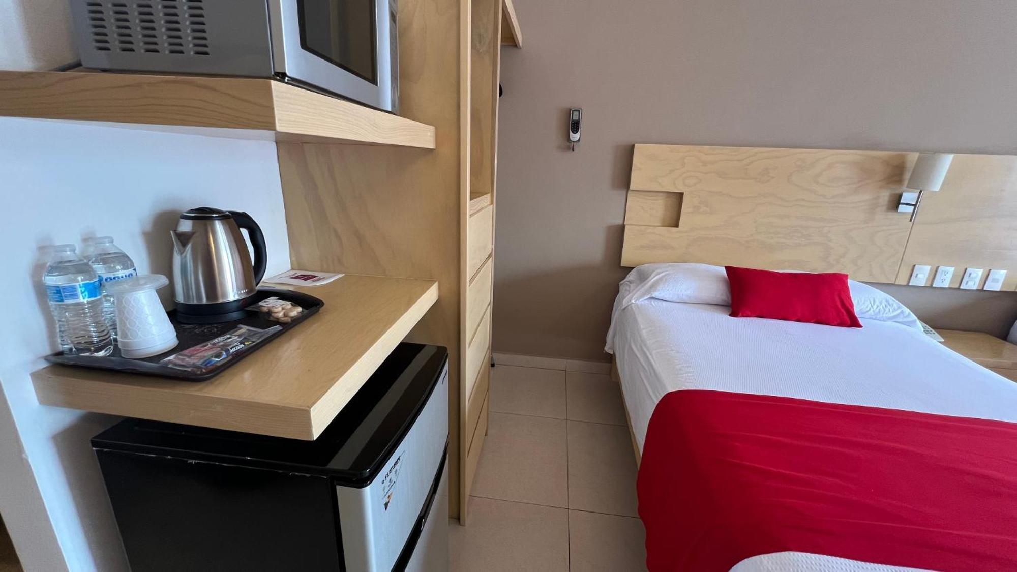 Cadereyta Jiménez Nova Hotel מראה חיצוני תמונה