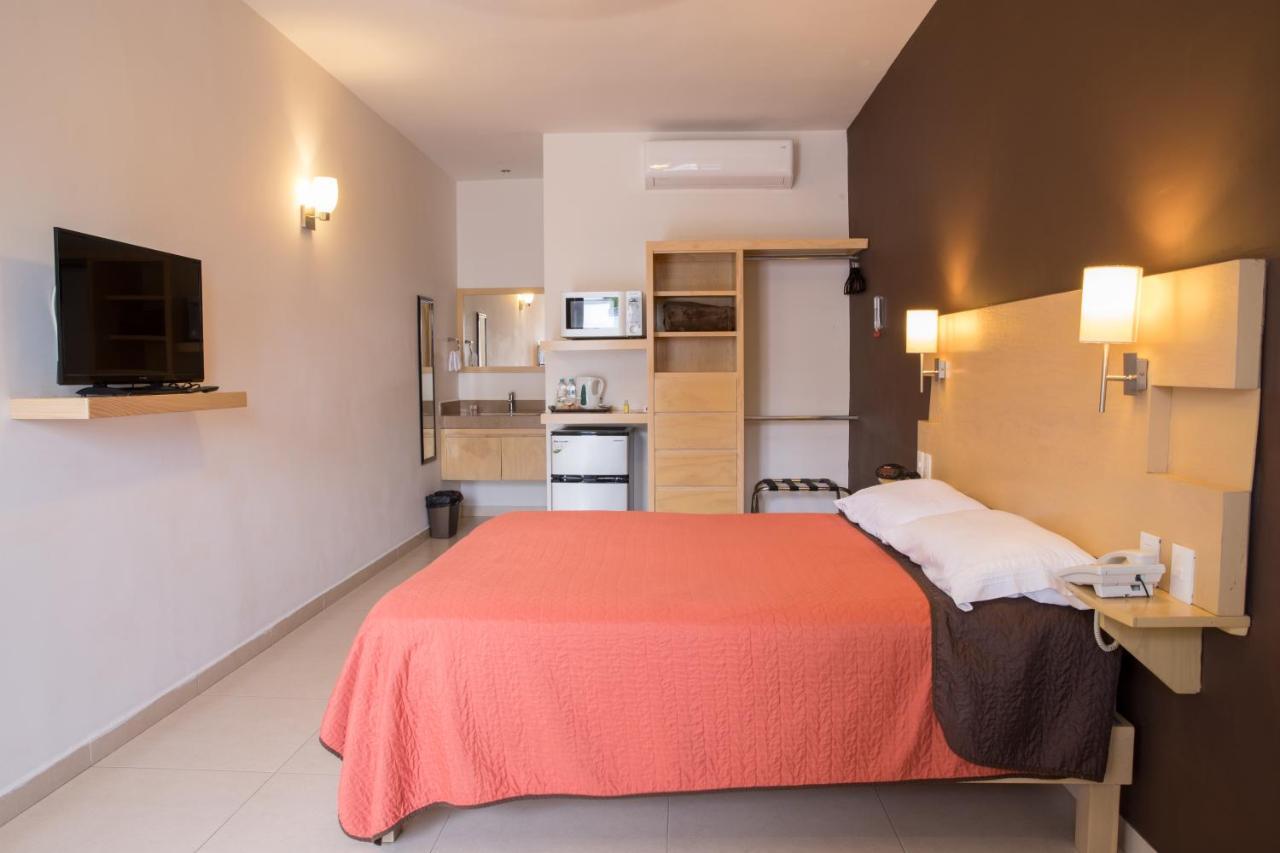 Cadereyta Jiménez Nova Hotel מראה חיצוני תמונה