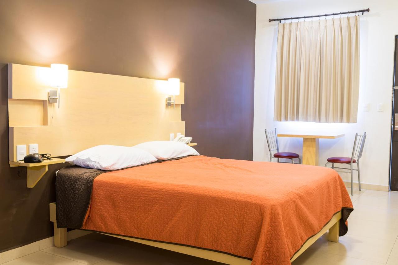 Cadereyta Jiménez Nova Hotel מראה חיצוני תמונה